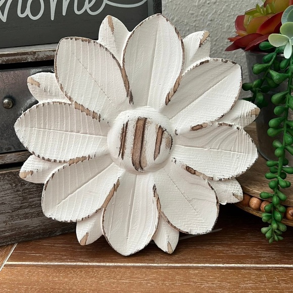 Accents New Boho White Distressed Wooden Flower Wall Decor Poshmark